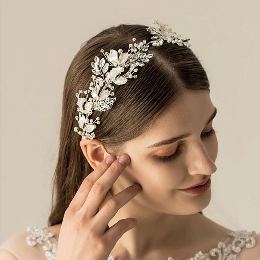 4 qty Faux Pearl & Rhinestone Bridal Headpieces